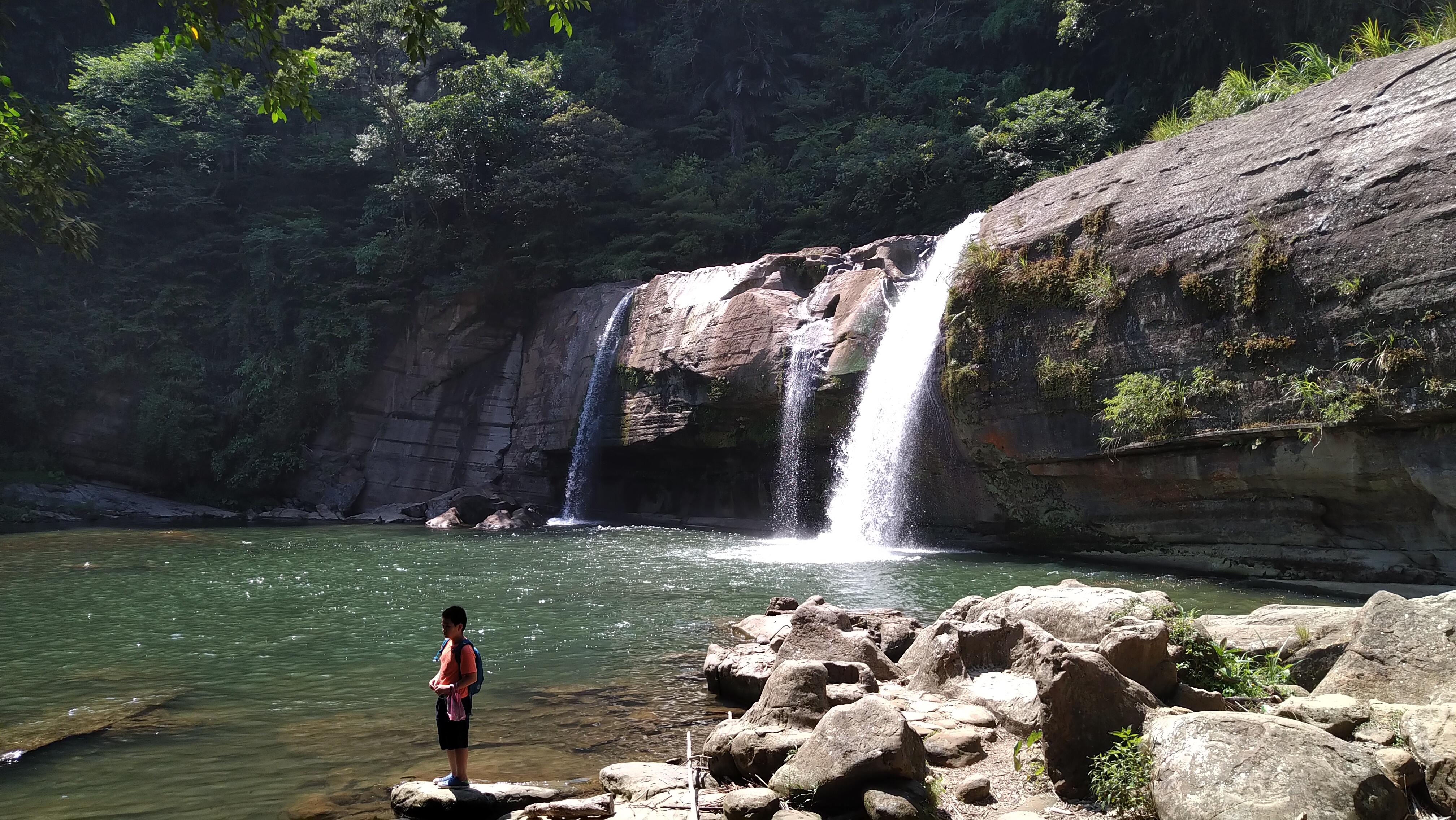 平溪線滝めぐり – 台湾ガイド紹介所
